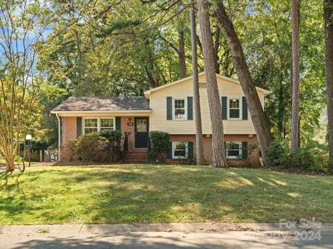 7007 Mapleridge Drive, Charlotte, NC 28210