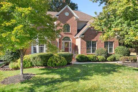 15909 Woodcote Drive, Huntersville, NC 28078