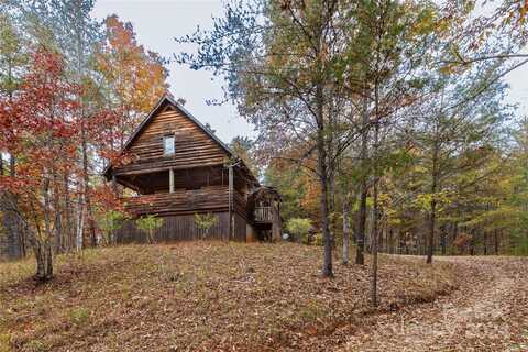 1446 W McGuinn Road, Mill Spring, NC 28756