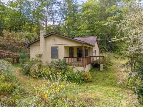 721 Sols Creek Church Road, Tuckasegee, NC 28783