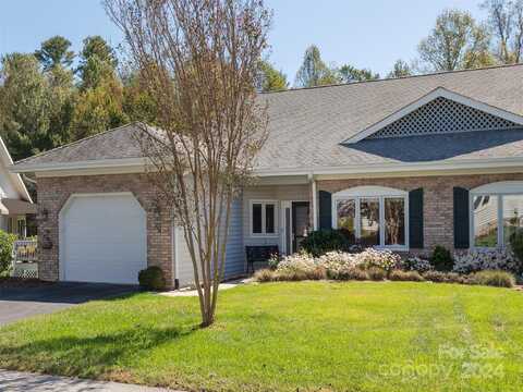 21 Country Meadows Lane, Hendersonville, NC 28792