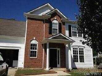 16410 Greybriar Forest Drive, Charlotte, NC 28278