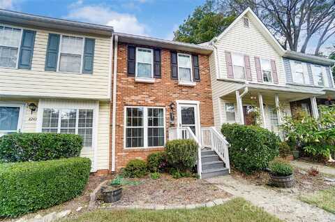 8238 Circle Tree Lane, Charlotte, NC 28277