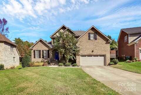 1909 Windrow Wood Court, Matthews, NC 28105