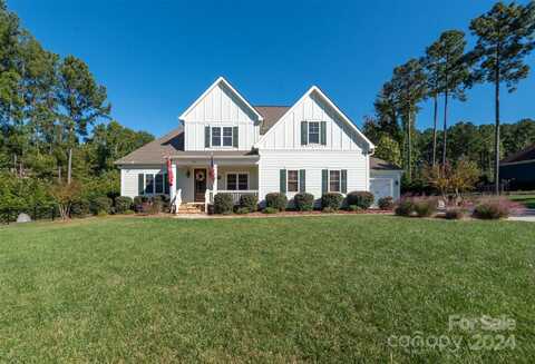 127 Castle Drive, Mooresville, NC 28117