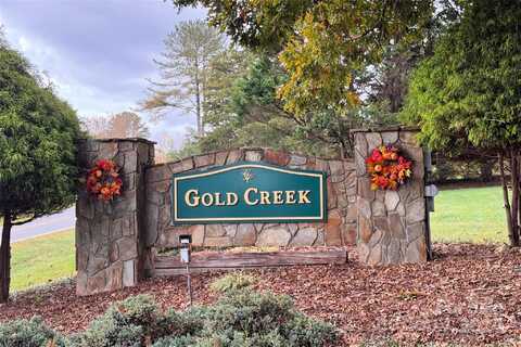 5696 Gold Creek Bay Drive, Hickory, NC 28601