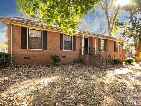 7501 Dorn Circle, Charlotte, NC 28212