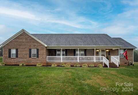 2431 Carriage Lane, Lincolnton, NC 28092