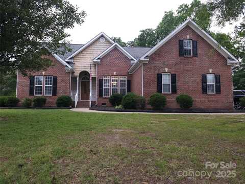9404 Perimeter Court, Zebulon, NC 27597