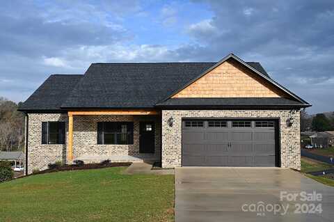 4916 Southview Drive, Hickory, NC 28602