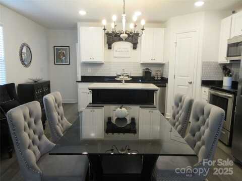4986 6th Street SW, Catawba, NC 28609