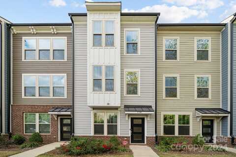 330 Simeon Drive, Charlotte, NC 28208