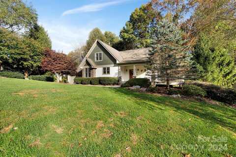 106 Deer Glade Lane, Waynesville, NC 28786