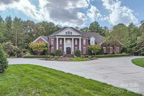 4221 Satterwythe Lane, Charlotte, NC 28215