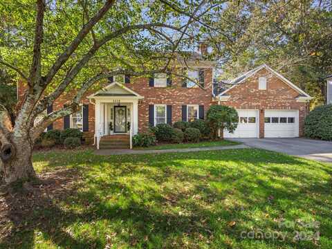 6208 Amber Mist Lane, Charlotte, NC 28211