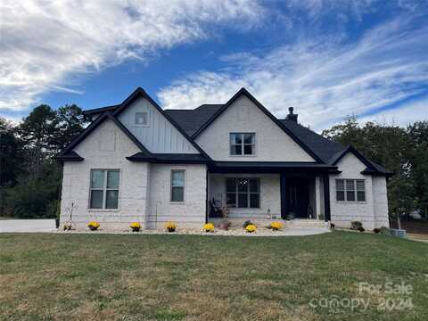 1427 Kinks Lane, Maiden, NC 28650