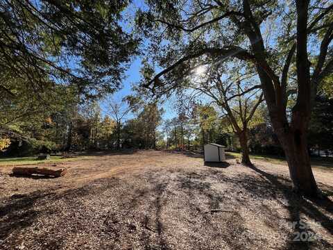 147 Lavista Circle, Forest City, NC 28043