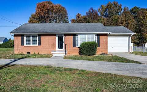 8 Forest Hill Road, Lexington, NC 27295