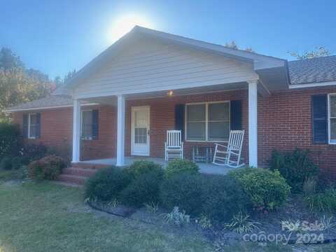 1974 S Arant Street, Pageland, SC 29728