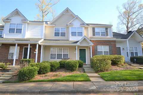 1889 Forest Side Lane, Charlotte, NC 28213