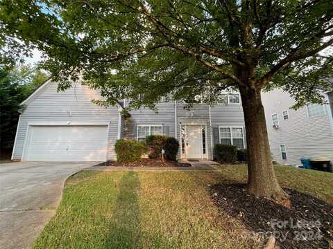 5504 Freestone Drive, Charlotte, NC 28216