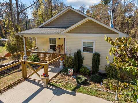 391 Caribou Road, Asheville, NC 28803