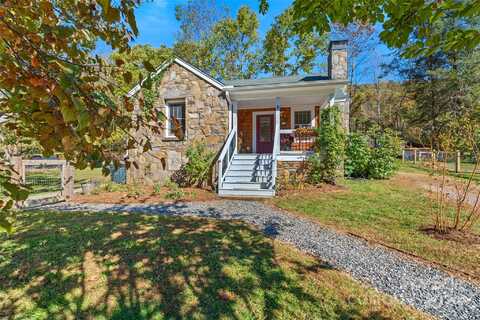 8 Beech Spring Drive, Weaverville, NC 28787