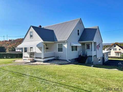 700 Greenich St., Johnstown, PA 15902