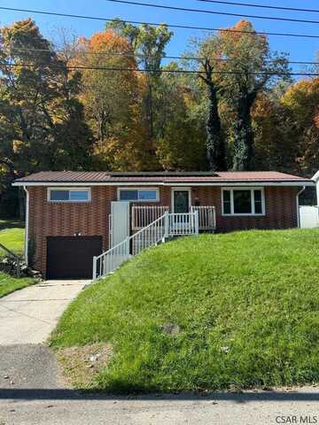 114 Donna Dr, Johnstown, PA 15905