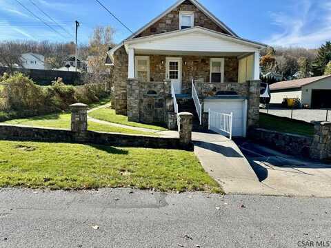 924 Jefferson Avenue, Beaverdale, PA 15921