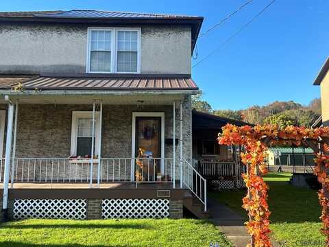 903 17th Street, Windber, PA 15963