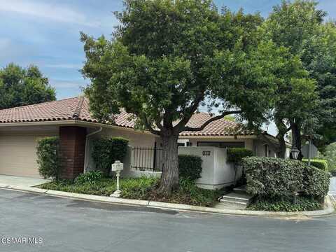 655 Arroyo Oaks Drive, Westlake Village, CA 91362