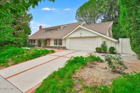 2107 Hood Drive, Thousand Oaks, CA 91362