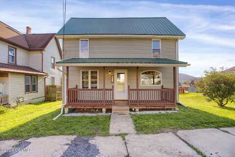 415 CLINTON Street, Avis, PA 17721