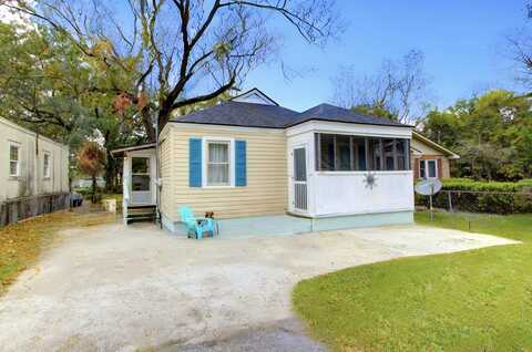 1902 Kerry Street, North Charleston, SC 29406