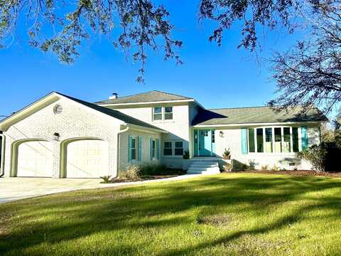 1894 Capri Drive, Charleston, SC 29407
