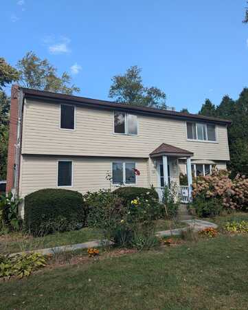 26-28 Gaylord Road, Windsor Locks, CT 06096