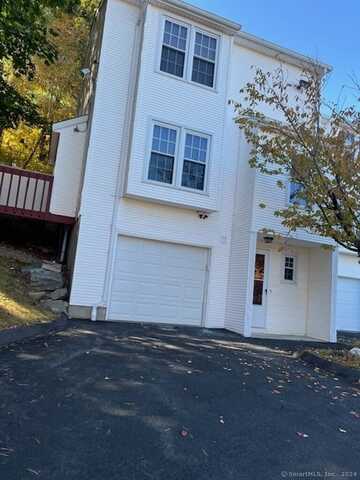 70 Deerwood Lane, Waterbury, CT 06704