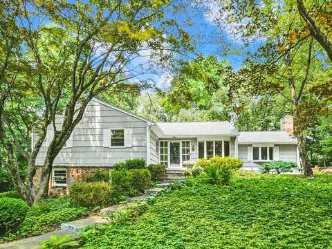 261 Chestnut Hill Road, Norwalk, CT 06851