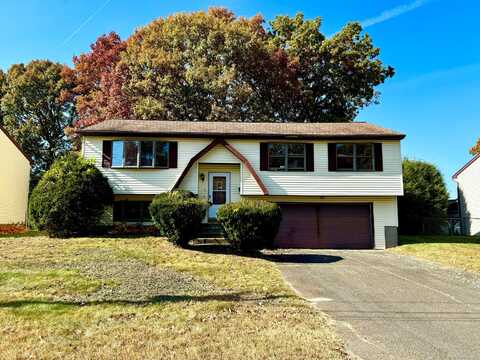 19 Woodmere Road, Waterbury, CT 06705