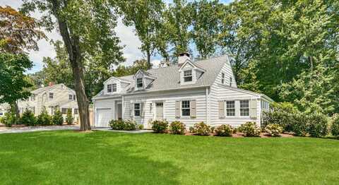 97 Kimberly Place, New Canaan, CT 06840