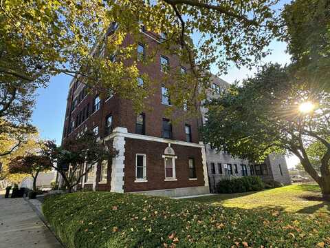 881 Lafayette Boulevard, Bridgeport, CT 06604