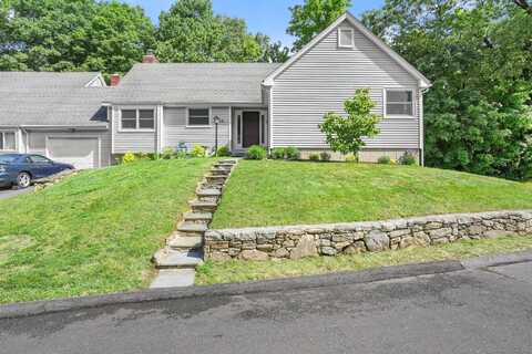 125 Hunters Creek, Shelton, CT 06484