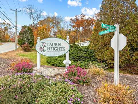 8 Rainbow Drive, Montville, CT 06382