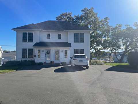 8 Rogers Street, Branford, CT 06405