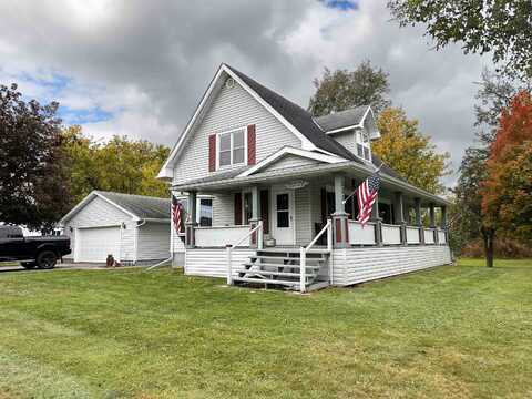 501 W SOUTH STREET, Loyal, WI 54446