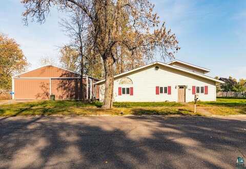 15 Vermillion St, Carlton, MN 55718