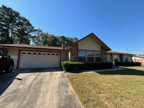 107 Iroquois Dr, Enterprise, AL 36330