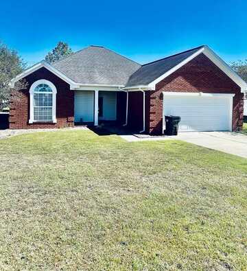 108 Sweetwater, Headland, AL 36345