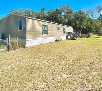 9565 228th St, O Brien, FL 32071